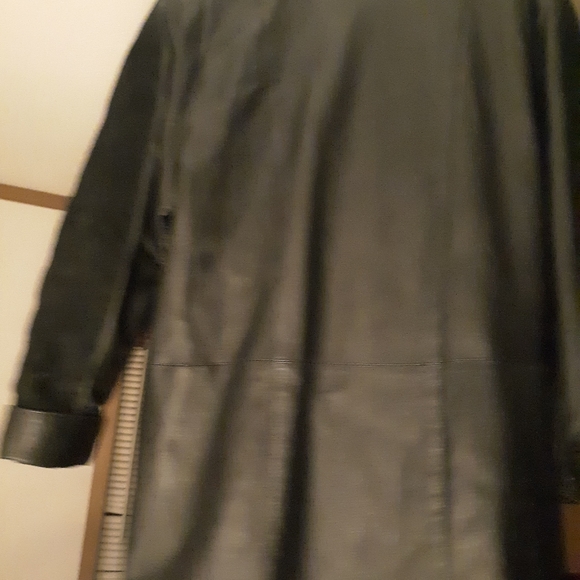 5 designer winter coats 4 womens 1 mens - Picture 9 of 10